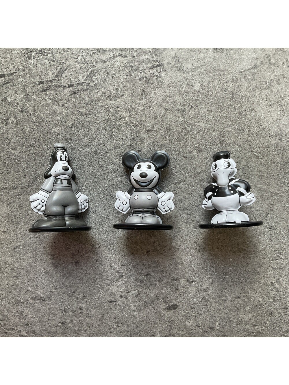 Yujin Disney Characters Classic Toy Tinplate Figure Mini Figure Set of 3
